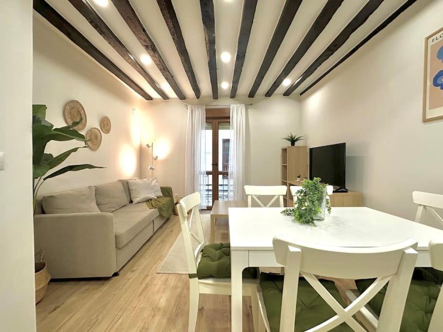 Apartamento De Diseno En Laredo Centro 외부 사진